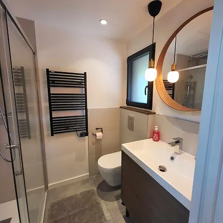 L'ecrin Sous Les Chenes