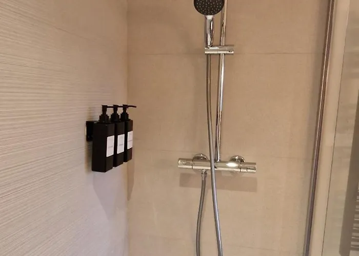 L'ecrin Sous Les Chenes *