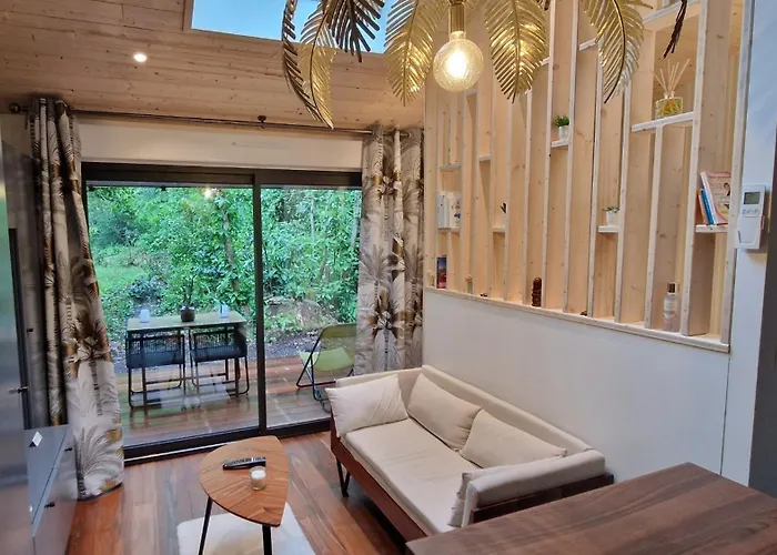 Ferienhaus L'ecrin Sous Les Chenes Gradignan